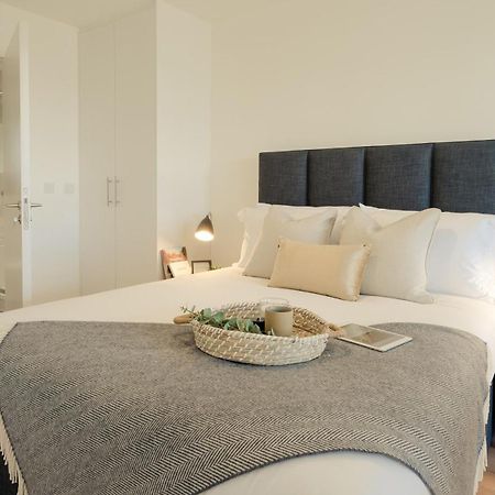 Luxury Apartment Cherrywood Dublin 18 מראה חיצוני תמונה